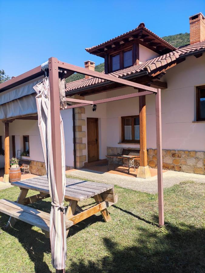 Villa La Huertona Pesaguero-La Parte Exterior foto